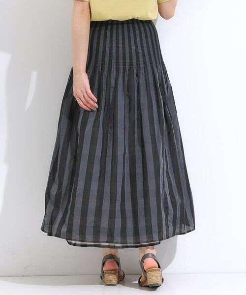 SHOO・LA・RUE / シューラルー ロング・マキシ丈スカート | 【リバーシブル】柄が目を惹く シャーリングフレアスカート | 詳細5