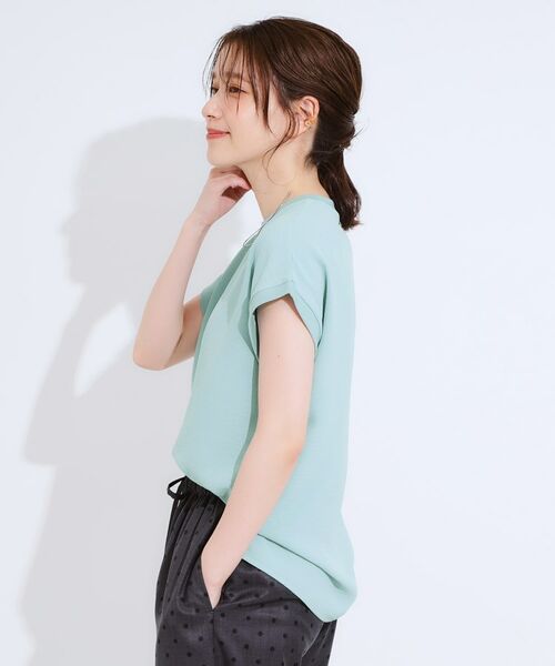 SHOO・LA・RUE / シューラルー シャツ・ブラウス | 【S-LL/ひんやり/洗濯後しわになりにくい】程よいシアー感 ロゴTシャツブラウス | 詳細10