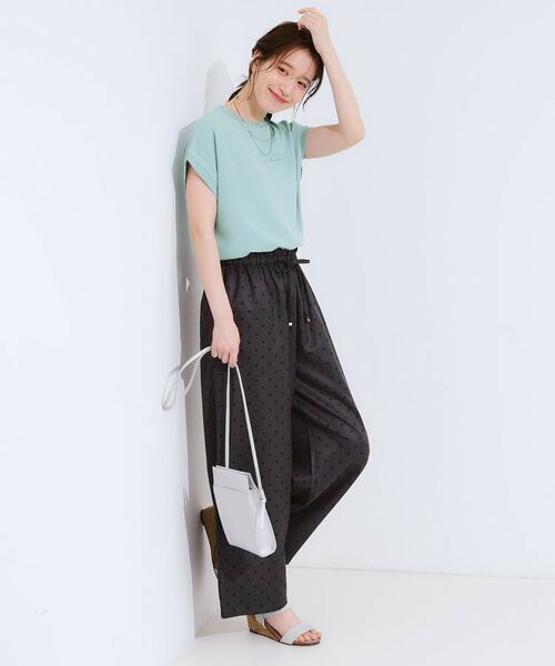 SHOO・LA・RUE / シューラルー シャツ・ブラウス | 【S-LL/ひんやり/洗濯後しわになりにくい】程よいシアー感 ロゴTシャツブラウス | 詳細11