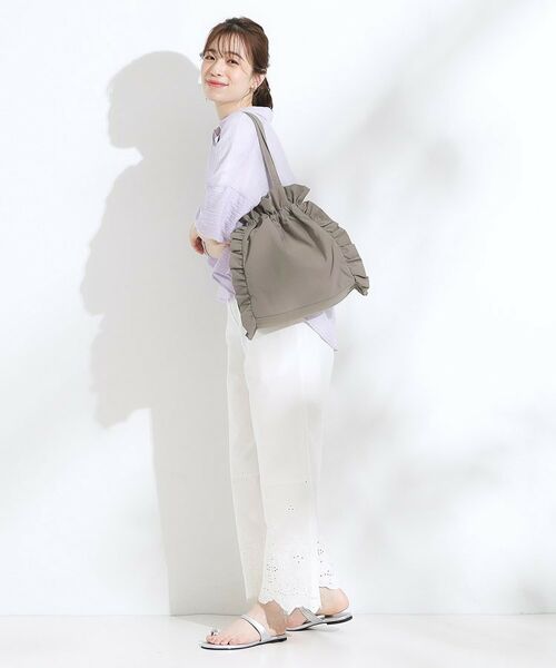 SHOO・LA・RUE / シューラルー トートバッグ | 【撥水/A4】大人も持てる フリル巾着トートバッグ | 詳細5