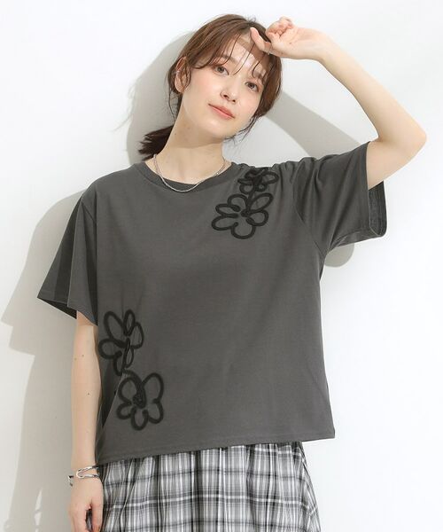 SHOO・LA・RUE / シューラルー Tシャツ | 【S-LL】コーデの主役になる コード刺繍デザインＴシャツ | 詳細5