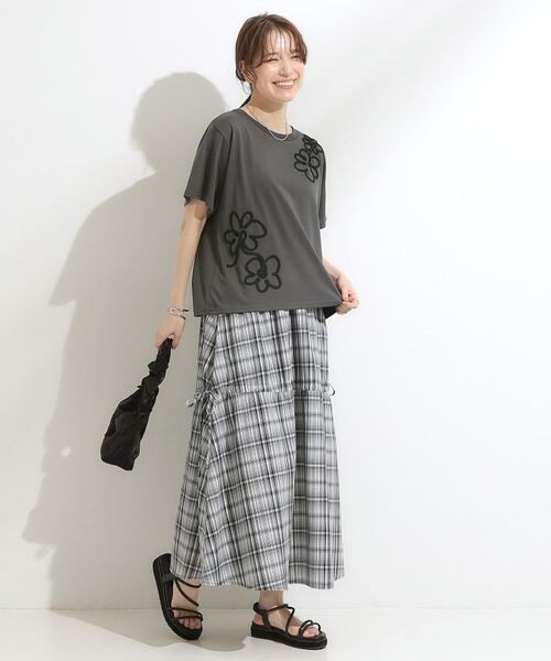 SHOO・LA・RUE / シューラルー Tシャツ | 【S-LL】コーデの主役になる コード刺繍デザインＴシャツ | 詳細7