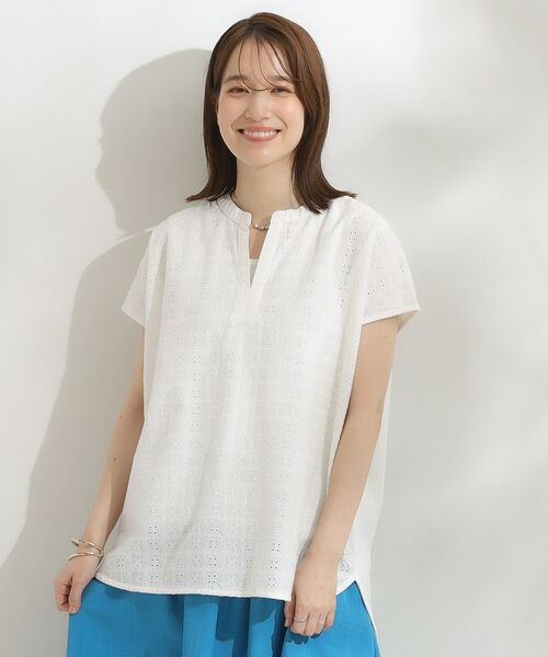 SHOO・LA・RUE / シューラルー カットソー | 【S-LL】抜け感とすっきり見えを叶える 刺繍レース スキッパー襟トップス | 詳細1