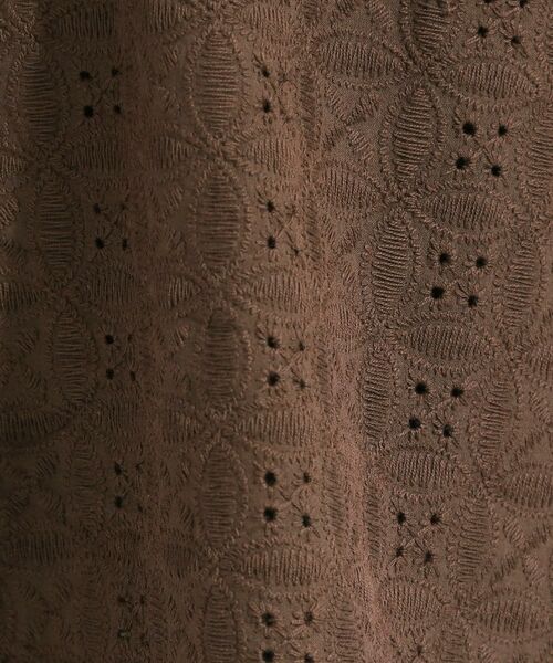 SHOO・LA・RUE / シューラルー カットソー | 【S-LL】抜け感とすっきり見えを叶える 刺繍レース スキッパー襟トップス | 詳細12