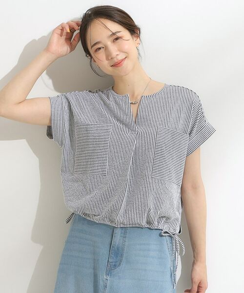 SHOO・LA・RUE / シューラルー カットソー | 【洗える/S-LL】シルエット変化を楽しめる サッカーストライプ柄スキッパートップス | 詳細1