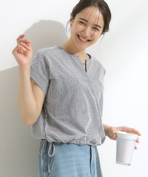 SHOO・LA・RUE / シューラルー カットソー | 【洗える/S-LL】シルエット変化を楽しめる サッカーストライプ柄スキッパートップス(オフホワイト(303))