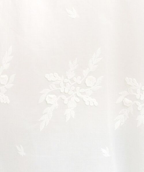 SHOO・LA・RUE / シューラルー カットソー | 【洗える/S-LL】インせず着られる さらっと大人上品 刺繍トップス | 詳細4