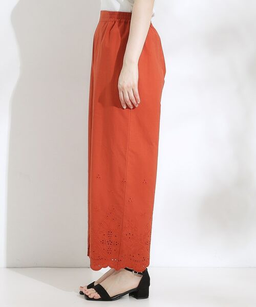 SHOO・LA・RUE / シューラルー パンツ | 【S-LL】華やかさをプラスする 裾刺繍ストレートパンツ | 詳細14