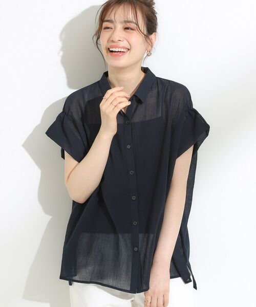 SHOO・LA・RUE / シューラルー シャツ・ブラウス | 【S-LL】さらシャリコットン 上品なシアー感のフロントボタンシャツ(ネイビー(094))