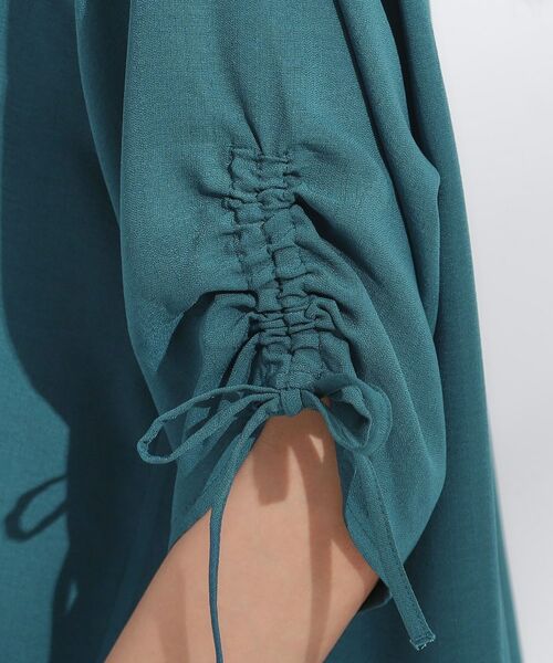 SHOO・LA・RUE / シューラルー シャツ・ブラウス | 【セットアップ可/洗える/S-LL】お袖シャーリング 麻調5分袖ブラウス | 詳細24