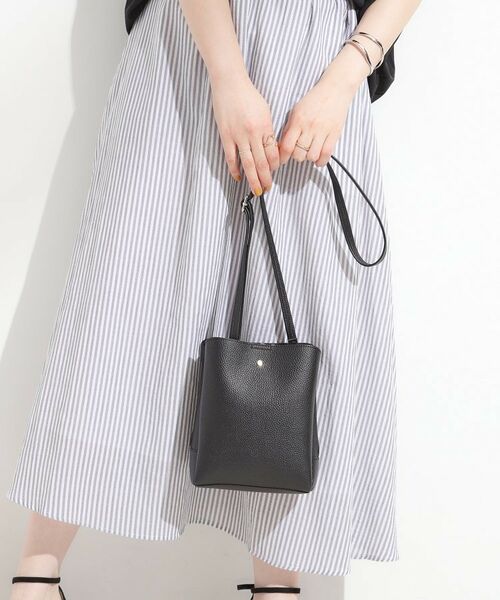 SHOO・LA・RUE / シューラルー ショルダーバッグ | 【軽量】ふわっと軽い3層ショルダーバッグ | 詳細1