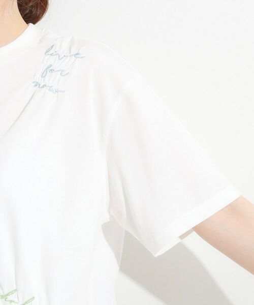 SHOO・LA・RUE / シューラルー Tシャツ | 【ひんやり】大人のカジュアルスタイルに レタリング刺繍Tシャツ | 詳細13