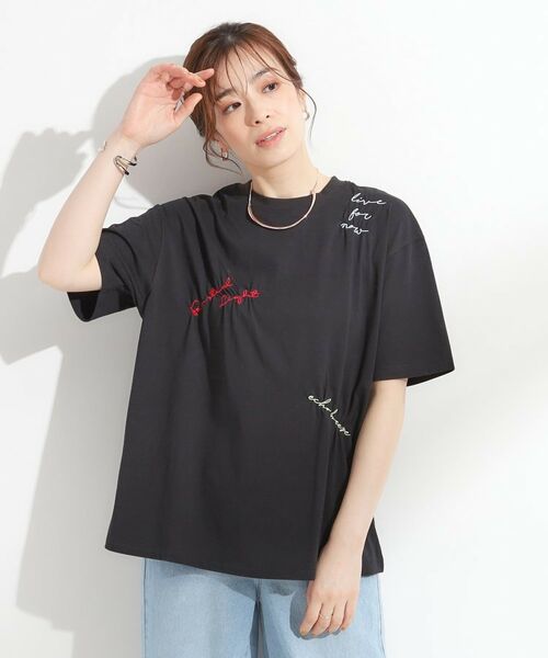 SHOO・LA・RUE / シューラルー Tシャツ | 【ひんやり】大人のカジュアルスタイルに レタリング刺繍Tシャツ | 詳細5