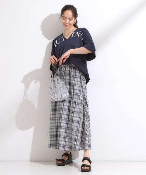 SHOO・LA・RUE / シューラルー カットソー | 【洗える】Vネックですっきり見え ロゴトップス | 詳細7