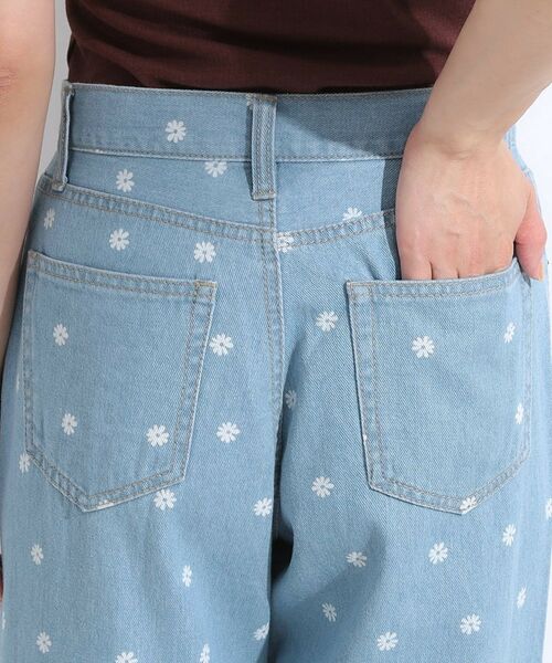 SHOO・LA・RUE / シューラルー デニムパンツ | 【S-LL】周りと差がつく デイジー柄デニムワイドパンツ | 詳細14