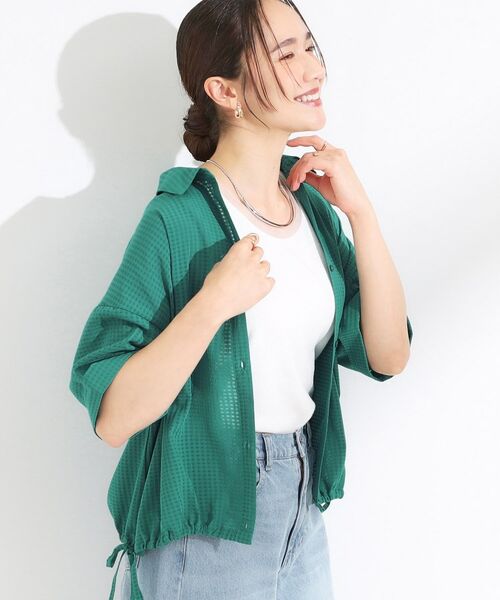 SHOO・LA・RUE / シューラルー シャツ・ブラウス | シルエット変化を楽しめる シアーチェックドロストシャツ(グリーン(022))