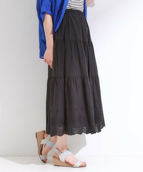SHOO・LA・RUE / シューラルー ロング・マキシ丈スカート | 華やかさをプラスする 刺繍レースティアードスカート | 詳細5