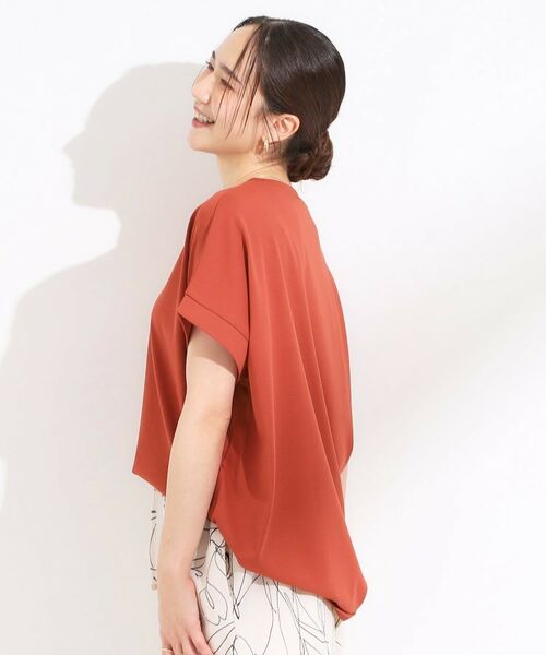 SHOO・LA・RUE / シューラルー カットソー | 【S-LL/汗ジミ軽減/ひんやり/UV】体型カバーに タック入りドルマントップス | 詳細14