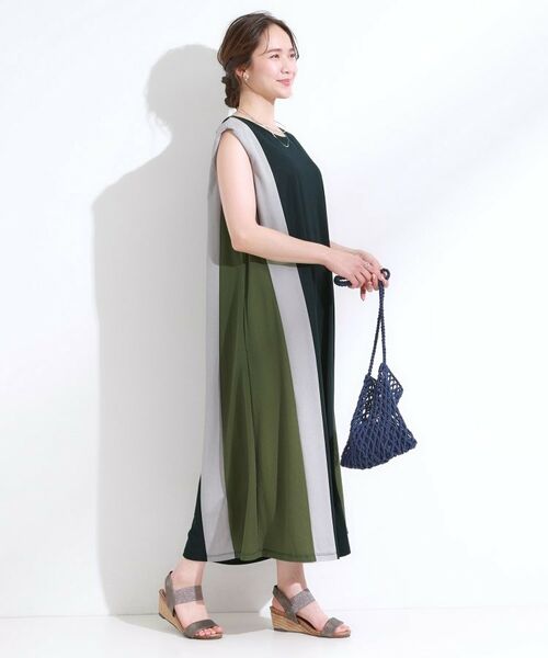 SHOO・LA・RUE / シューラルー ロング・マキシ丈ワンピース | 【S-LL/ひんやり】全身すっきり見えが楽に叶う サイド切替 バイカラーAラインワンピース | 詳細10