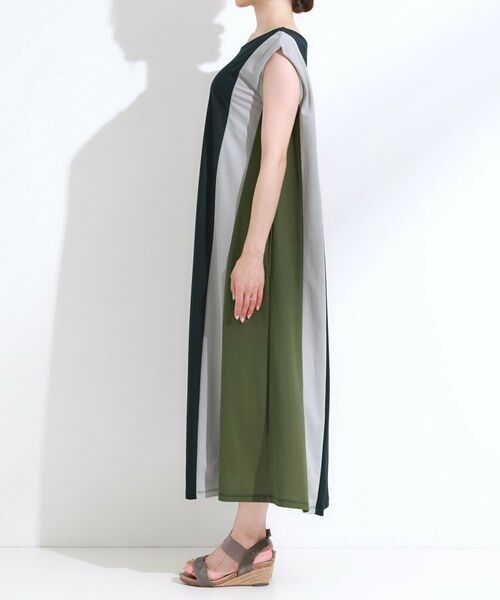 SHOO・LA・RUE / シューラルー ロング・マキシ丈ワンピース | 【S-LL/ひんやり】全身すっきり見えが楽に叶う サイド切替 バイカラーAラインワンピース | 詳細14