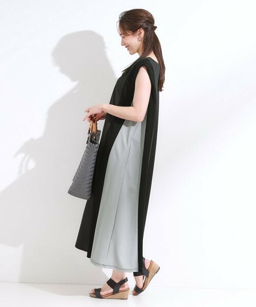 SHOO・LA・RUE / シューラルー ロング・マキシ丈ワンピース | 【S-LL/ひんやり】全身すっきり見えが楽に叶う サイド切替 バイカラーAラインワンピース | 詳細2