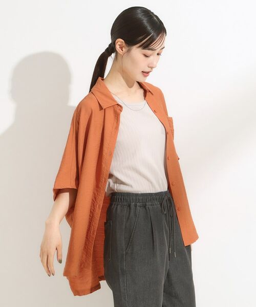 SHOO・LA・RUE / シューラルー シャツ・ブラウス | 【洗える/S-LL/5分袖】季節の変わり目に さらさらドレープシャツ | 詳細14