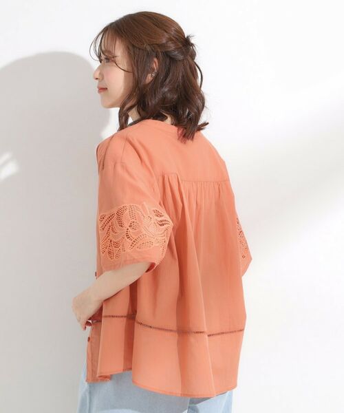 SHOO・LA・RUE / シューラルー シャツ・ブラウス | 【S-LL/6分袖】レースデザインで華やか見え お袖刺繍ブラウス | 詳細10