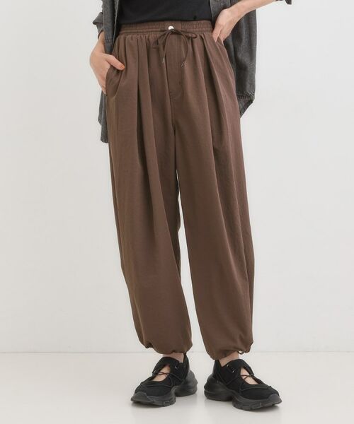 SHOO・LA・RUE / シューラルー パンツ | 【2WAY/S-LL】シルエット変化を楽しめる ドロスト ワイドカーブパンツ | 詳細10