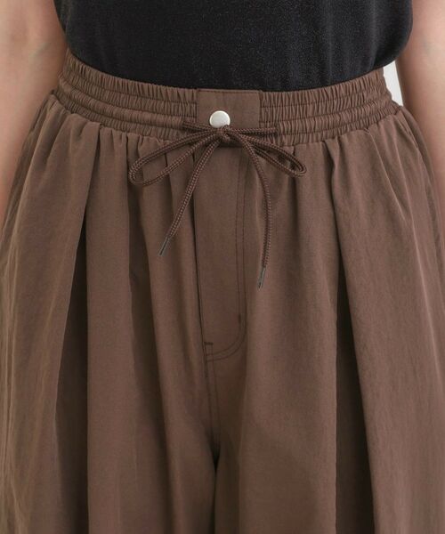SHOO・LA・RUE / シューラルー パンツ | 【2WAY/S-LL】シルエット変化を楽しめる ドロスト ワイドカーブパンツ | 詳細18
