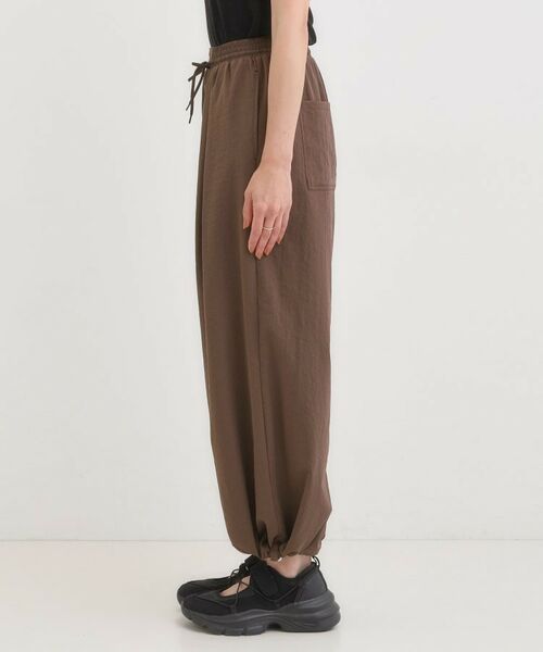 SHOO・LA・RUE / シューラルー パンツ | 【2WAY/S-LL】シルエット変化を楽しめる ドロスト ワイドカーブパンツ | 詳細23