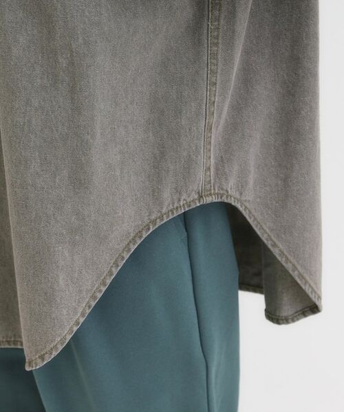 SHOO・LA・RUE / シューラルー シャツ・ブラウス | 【S-LL】大人のカジュアルコーデに こなれデニムシャツ | 詳細19