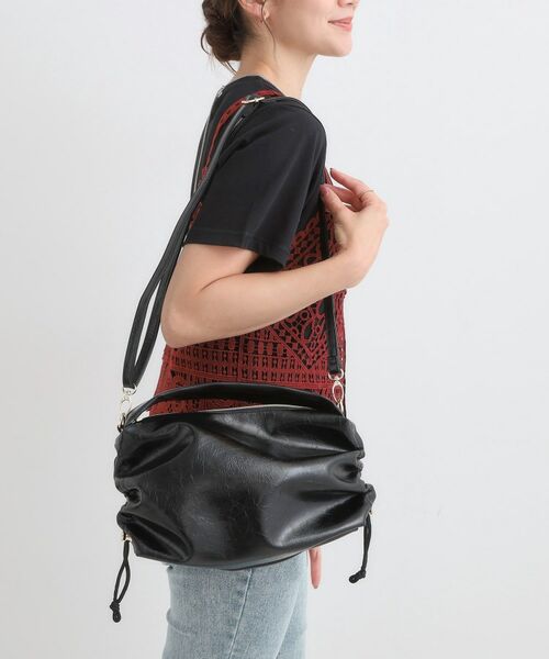 SHOO・LA・RUE / シューラルー ショルダーバッグ | サイドギャザーミニショルダーバッグ(ブラック(019))