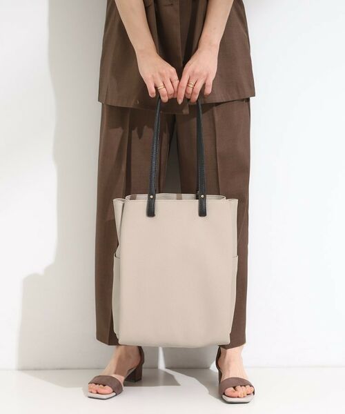 SHOO・LA・RUE/シューラルー 【A4】縦型収納トート グレージュ(550) 00