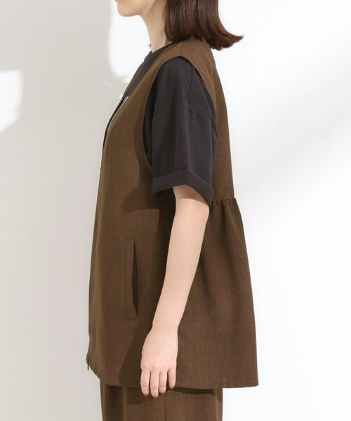 SHOO・LA・RUE / シューラルー ベスト | 【セットアップ可】さらりと軽やかに ダブルジップ麻調ジレ | 詳細10