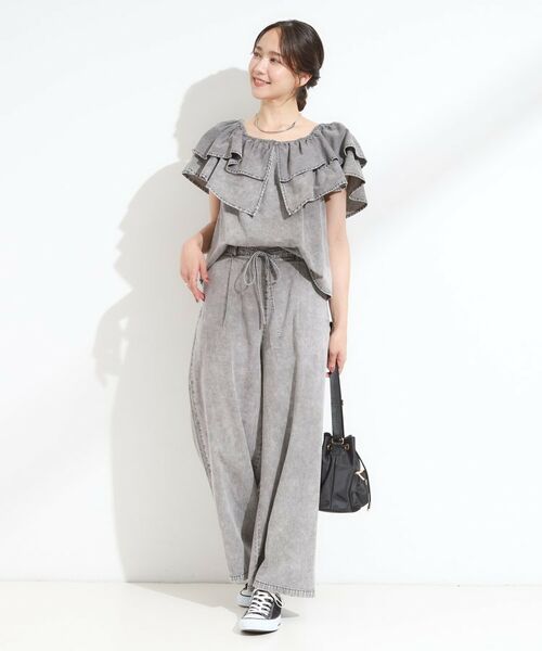 SHOO・LA・RUE / シューラルー シャツ・ブラウス | 【セットアップ可/前後2WAY/オフショル2WAY】着こなしを楽しめる デニムフリルブラウス | 詳細12