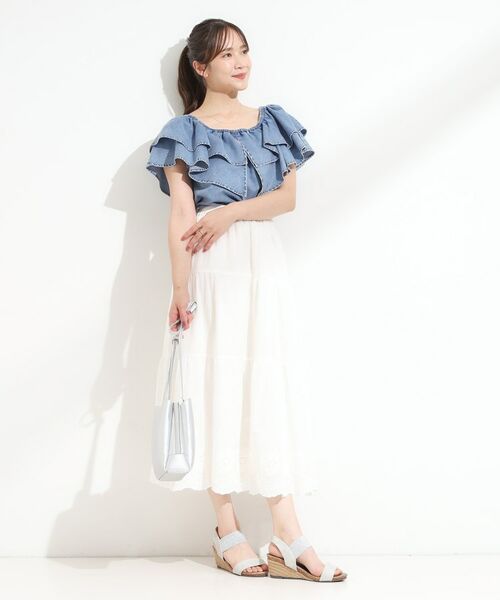 SHOO・LA・RUE / シューラルー シャツ・ブラウス | 【セットアップ可/前後2WAY/オフショル2WAY】着こなしを楽しめる デニムフリルブラウス | 詳細5