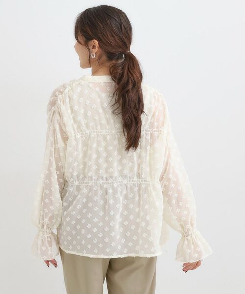 SHOO・LA・RUE / シューラルー シャツ・ブラウス | 華やかにさをプラスする シアードビー シャーリングブラウス | 詳細3