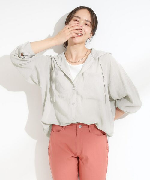 SHOO・LA・RUE / シューラルー シャツ・ブラウス | 【S-LL】大人の抜け感 シアーフードシャツ | 詳細9