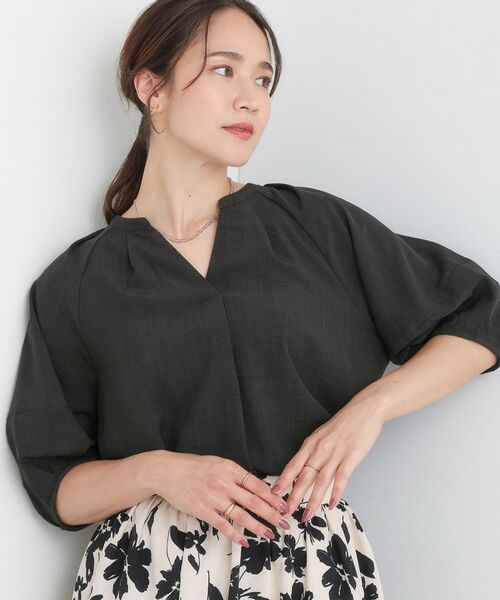 SHOO・LA・RUE / シューラルー シャツ・ブラウス | 【S-LL/洗濯後しわになりにくい】ランタン5分袖 スキッパーブラウス(チャコールグレー(014))