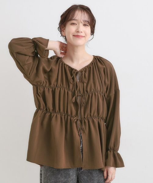 SHOO・LA・RUE / シューラルー シャツ・ブラウス | シャーリングデザインブラウス | 詳細4