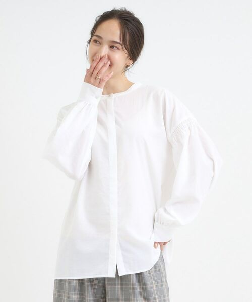 SHOO・LA・RUE / シューラルー シャツ・ブラウス | 【洗濯後シワになりにくい】お袖シャーリングシャツ | 詳細1