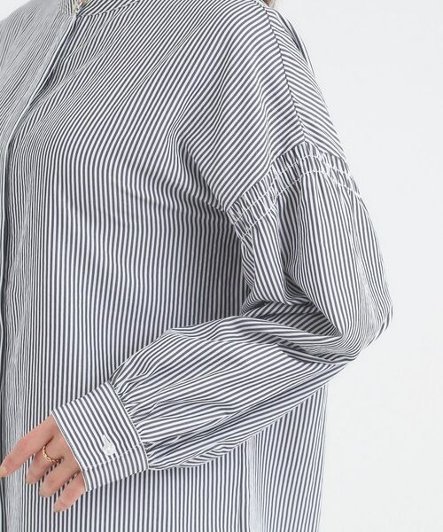 SHOO・LA・RUE / シューラルー シャツ・ブラウス | 【洗濯後シワになりにくい】お袖シャーリングシャツ | 詳細17