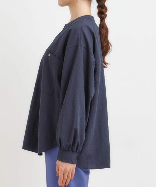 SHOO・LA・RUE / シューラルー シャツ・ブラウス | 【洗える/S-LL】羽織りにもなる ビックポケットVネックシャツ | 詳細14