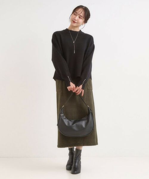 SHOO・LA・RUE / シューラルー ショルダーバッグ | ハトメ使いがアクセント ハーフムーンショルダーバッグ | 詳細2