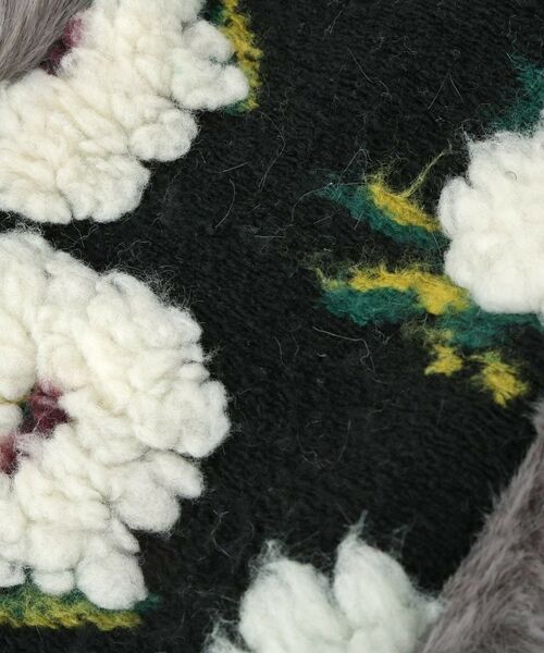 SHOO・LA・RUE / シューラルー マフラー・ショール・スヌード・ストール | リバーシブルフラワーファーティペット | 詳細5