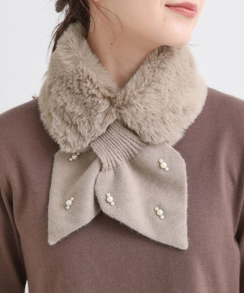 SHOO・LA・RUE / シューラルー マフラー・ショール・スヌード・ストール | ファー×パール風付きニットティペット | 詳細7