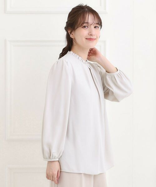 SHOO・LA・RUE / シューラルー シャツ・ブラウス | 【洗濯機可/裏地つき】ミニフリル クルーネックブラウス | 詳細10