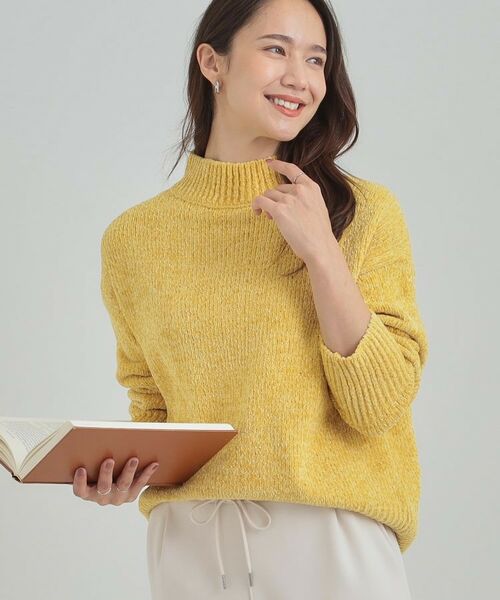 SHOO・LA・RUE / シューラルー ニット・セーター | 【S-LL】ほんのりラメで女性らしい ベロアモールモックネックニット(イエロー(031))