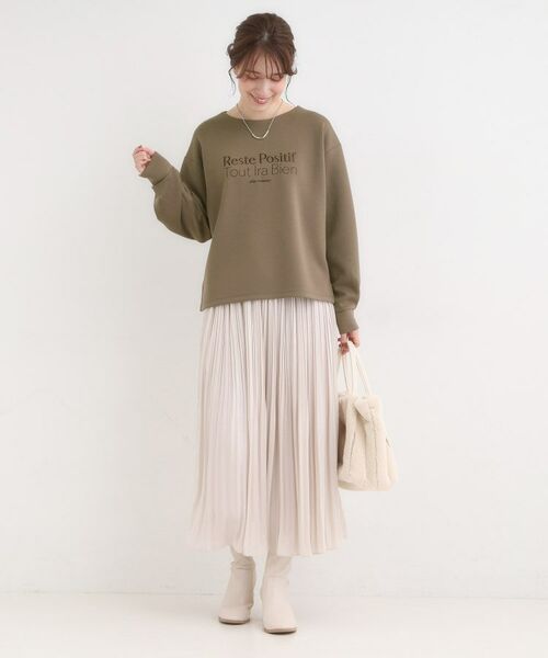 SHOO・LA・RUE / シューラルー カットソー | 【S-LL】大人のデイリースタイルに お袖タック フェイクパール付きトップス | 詳細15