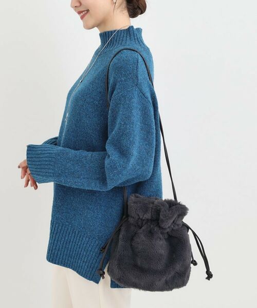 SHOO・LA・RUE / シューラルー ショルダーバッグ | フェイクファー巾着ショルダーバッグ | 詳細1
